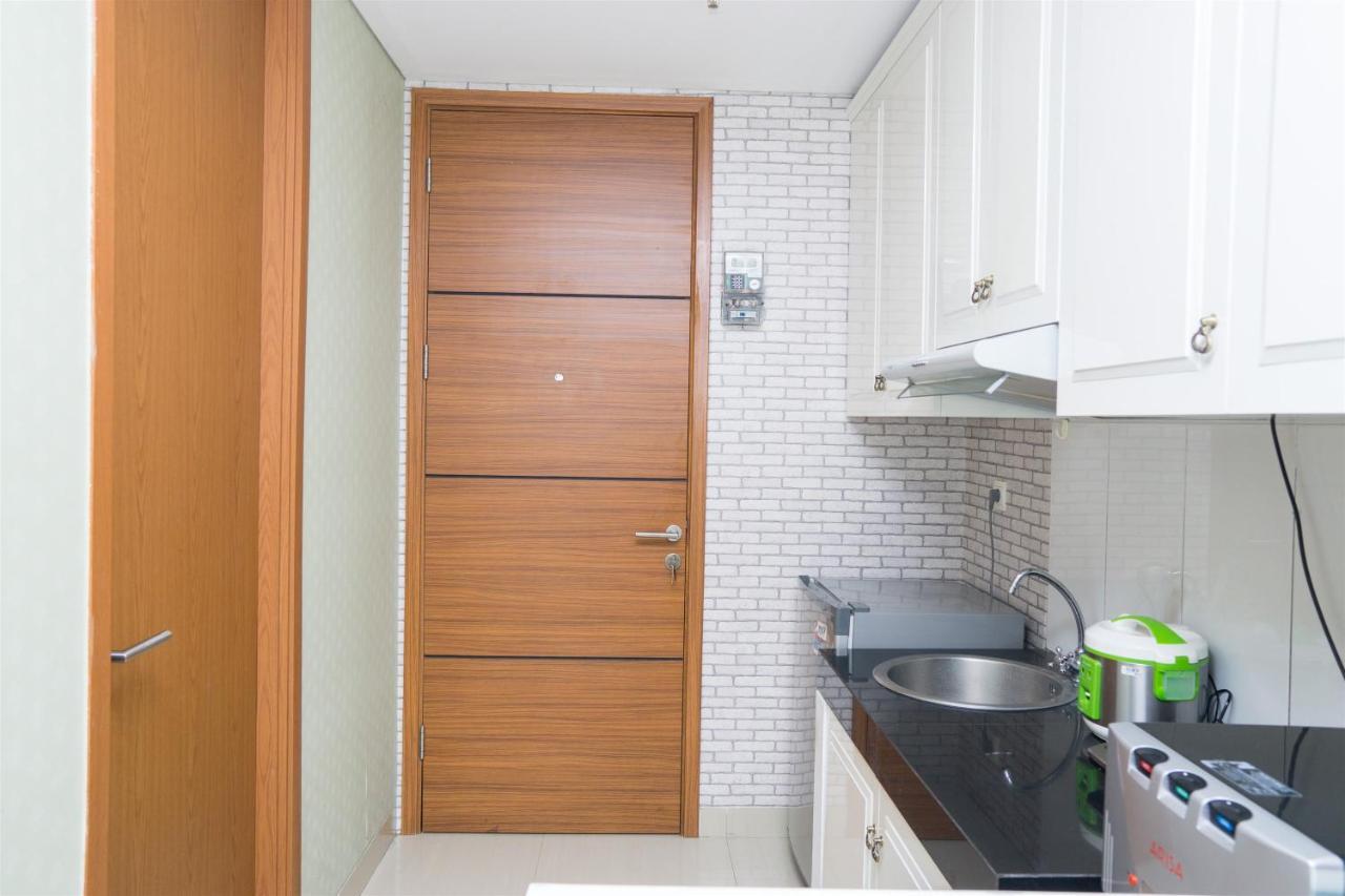 Spacious 1Br Dago Suites Apartment By Travelio Bandung Dış mekan fotoğraf